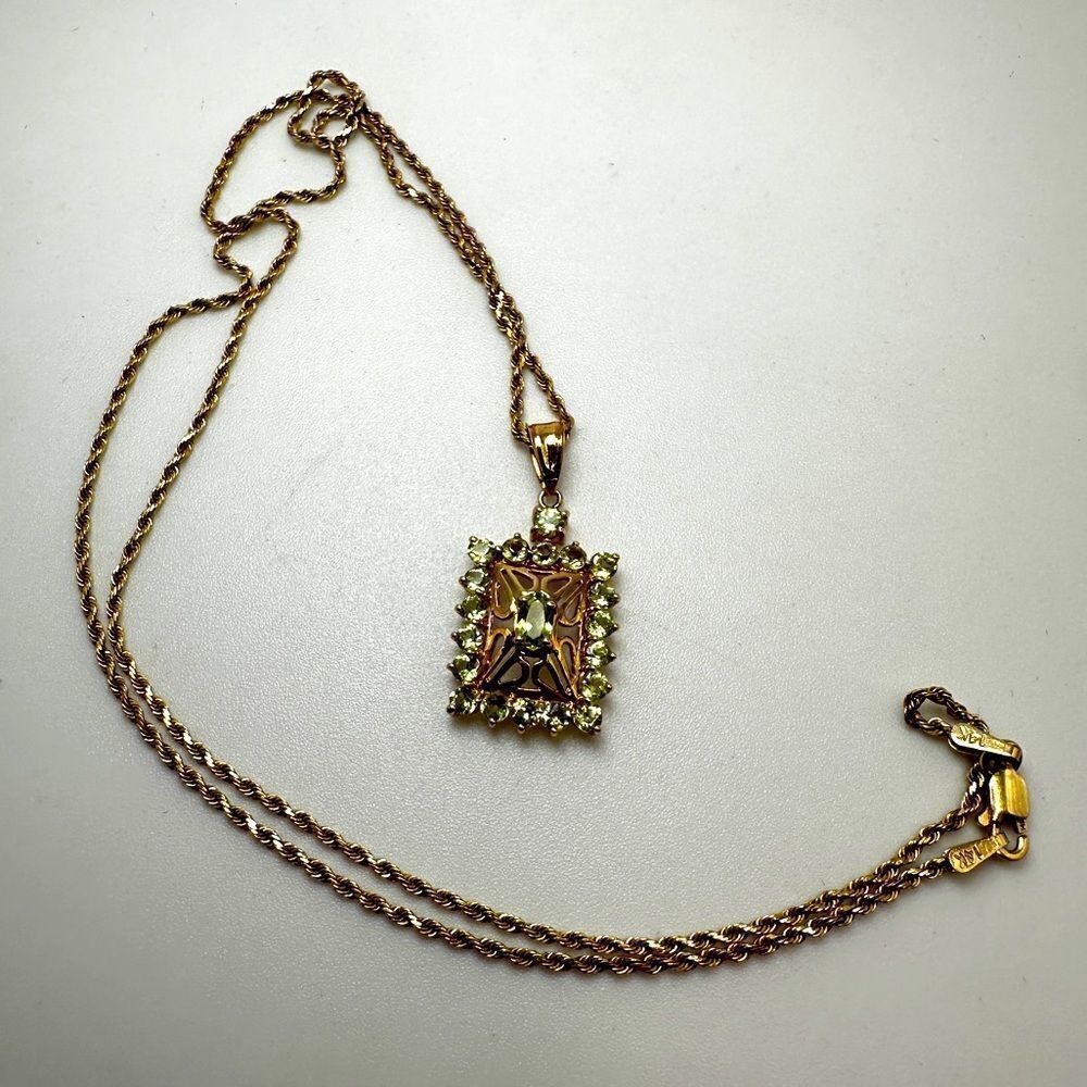20" long 14k yellow gold rope chain and‎ 14k YG peridot pendant necklace!